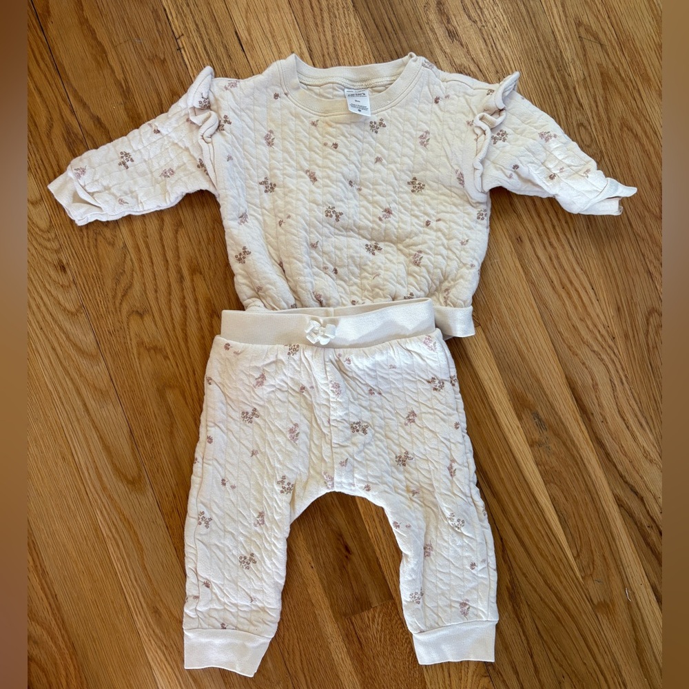Carter’s Sweat Set